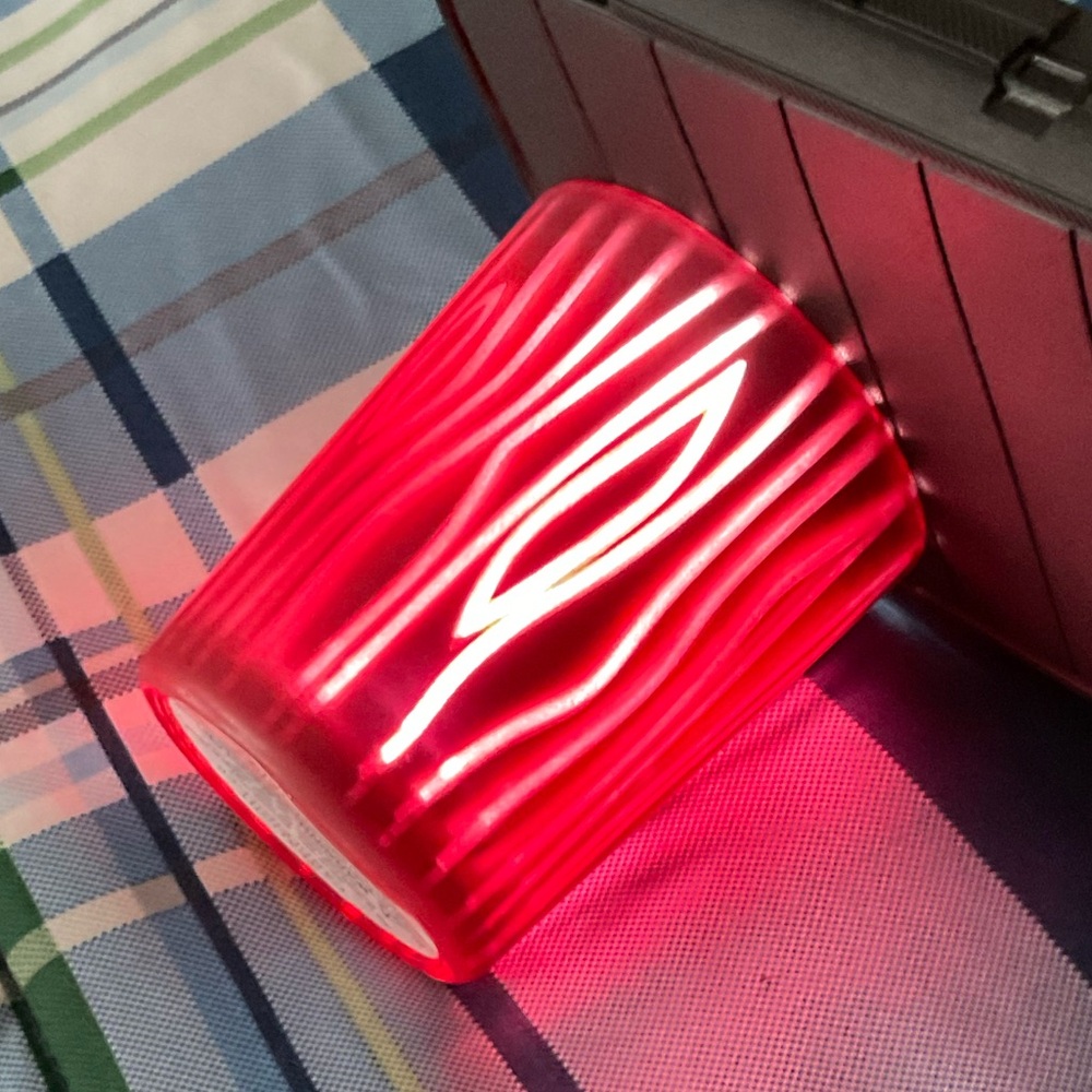 Garnet tealight candleholder